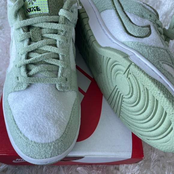 NIKE DUNK LOW FLEECE - Picture 4 of 4